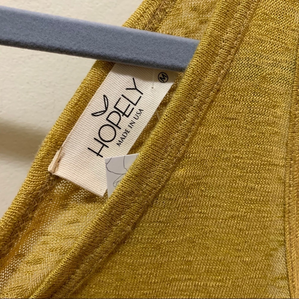 Hopely mustard yellow tank side slits medium NWT - Picture 3 of 7